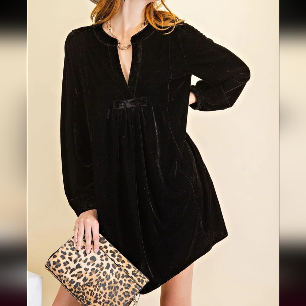 Loose fit soft velvet tunic dress with pockets by Easel size 3X - Picture 2 of 12